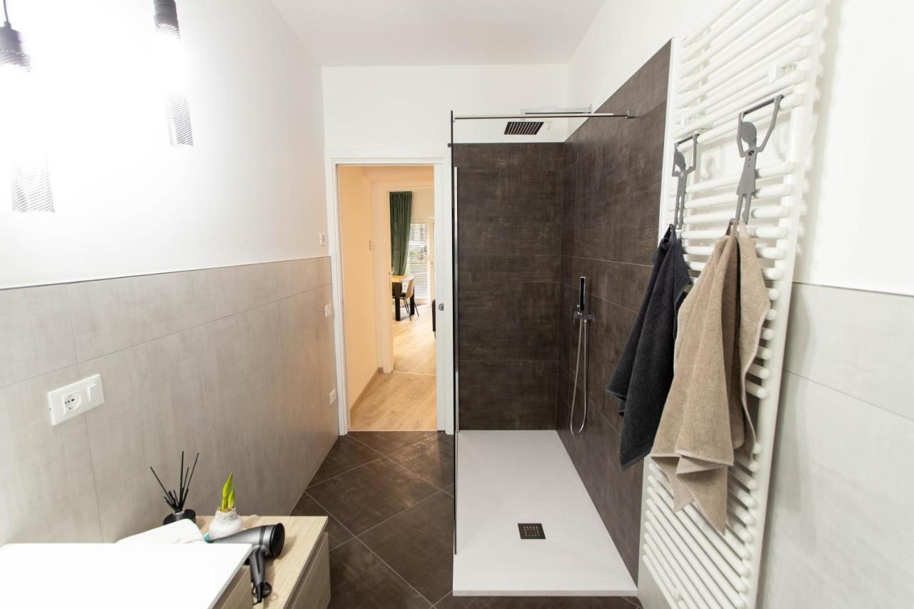 Moderno Appartamento 140 Bassano Centro باسّانو ديل غرابّا المظهر الخارجي الصورة